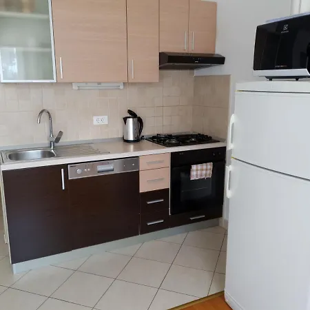 Apartament App 2+2 Nizic