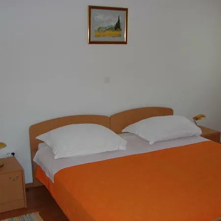 App 2+2 Nizic Lägenhet Makarska